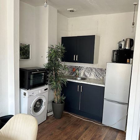 One Bed Victorian Flat,10 Min Walk To Paddington, Sleeps 4, Pet-Friendly Apartment London Exterior photo