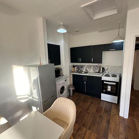 One Bed Victorian Flat,10 Min Walk To Paddington, Sleeps 4, Pet-Friendly Apartment London Exterior photo